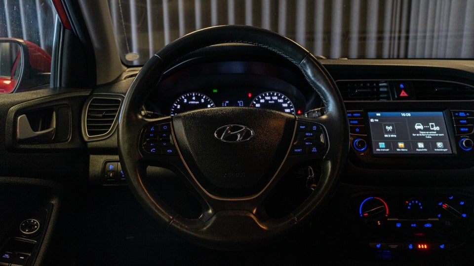 Hyundai i20 1,25 Style 5d