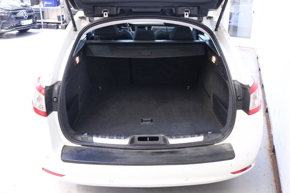Peugeot 508 2,0 HDi 140 Allure SW 5d