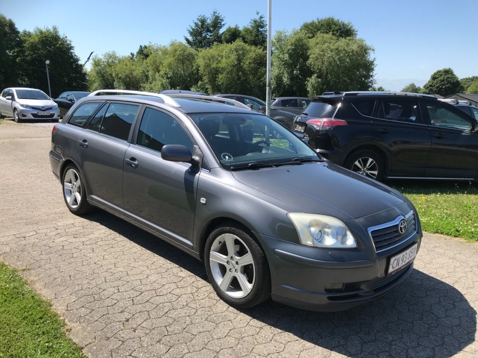Toyota Avensis 1,8 VVT-i Sol stc. 5d