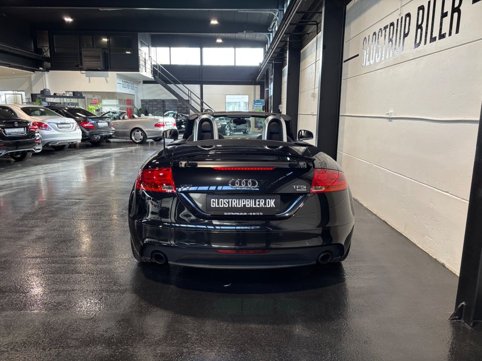 Audi TT 2,0 TFSi 211 Roadster quattro S-tr. 2d