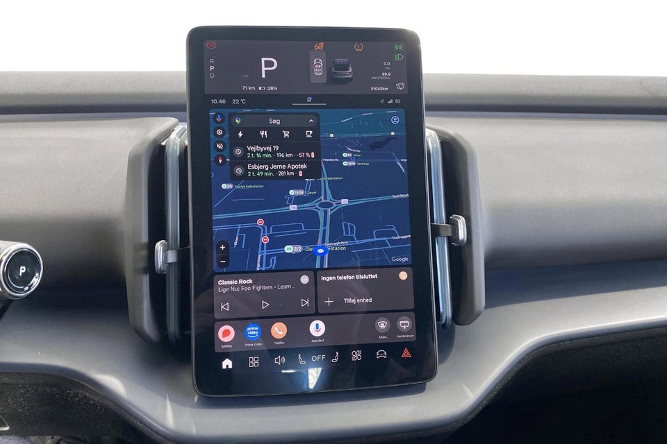 Volvo EX30 Standard Range Plus 5d