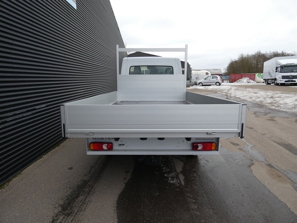 Renault Master V T35 2,0 dCi 150 L2 Chassis
