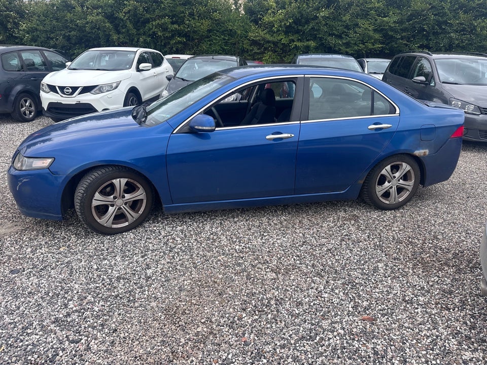 Honda Accord 2,0i Comfort 4d