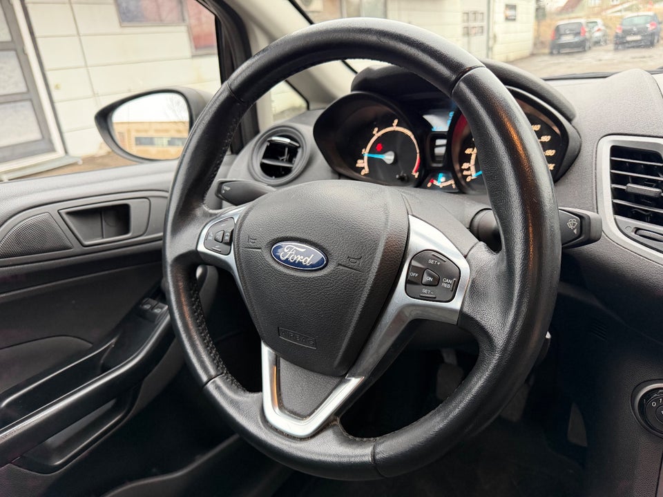 Ford Fiesta 1,5 TDCi 75 Titanium Van 5d