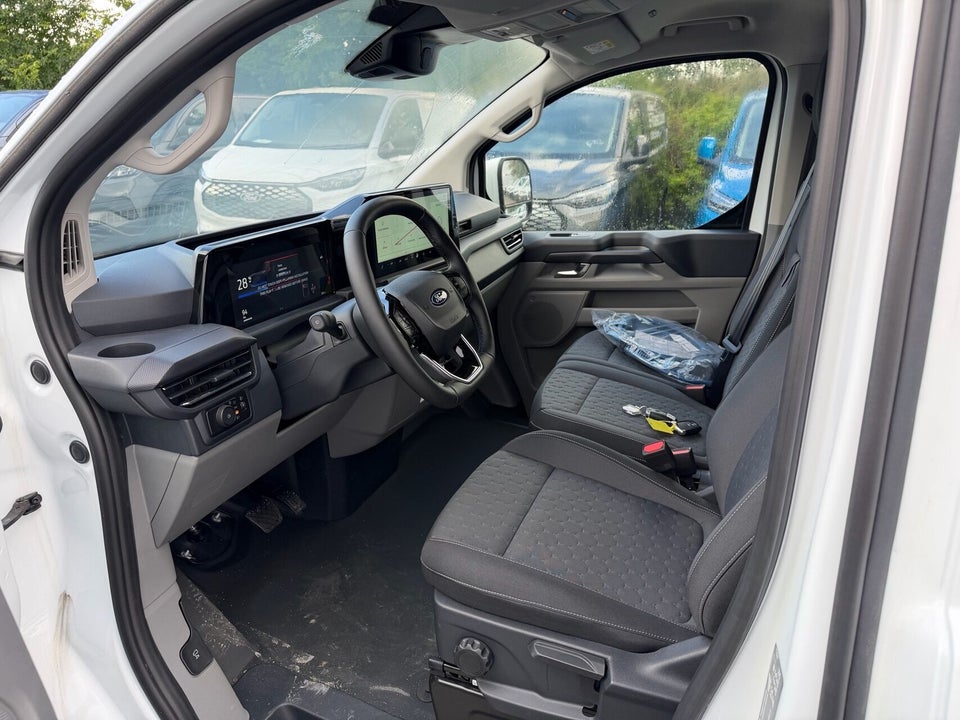 Ford E-Transit Custom 320 L1 64 Limited