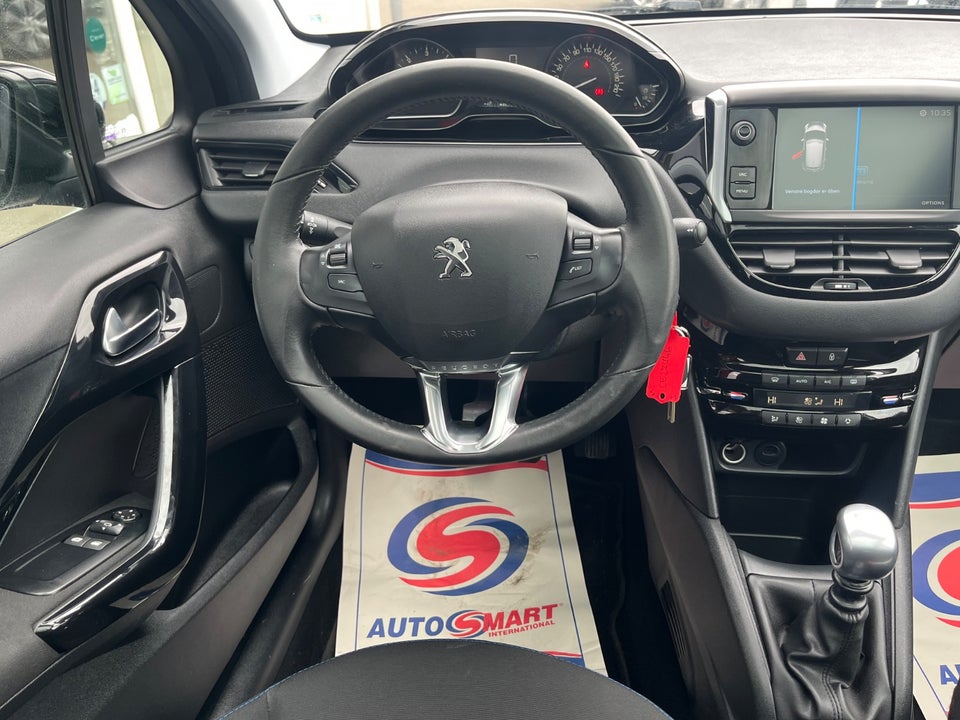 Peugeot 208 1,5 BlueHDi 100 Allure Sky 5d