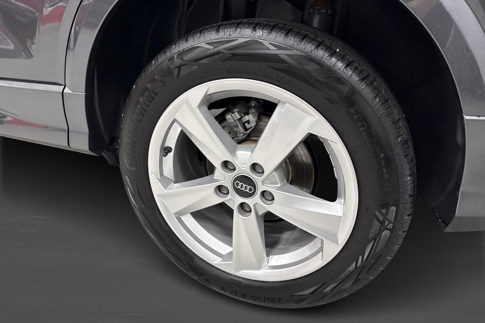 Audi Q2 35 TFSi S-line S-tr. 5d