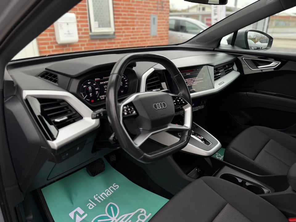 Audi Q4 e-tron 35 Advanced 5d