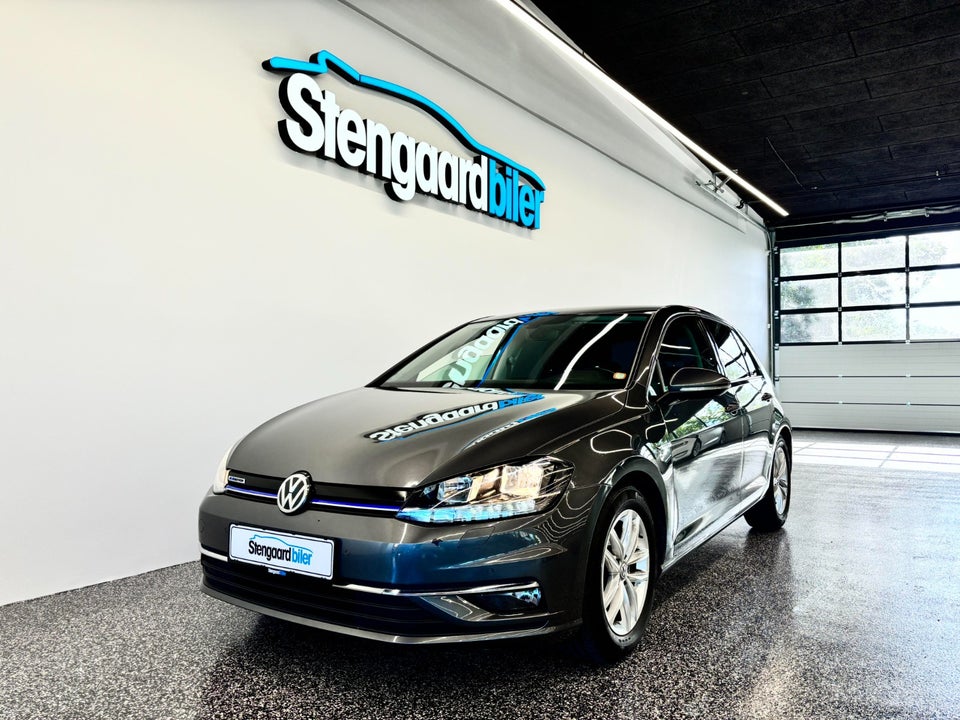 VW Golf VII 1,5 TSi 130 Comfortline DSG 5d