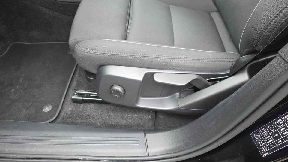 Volvo XC40 P6 ReCharge Plus 5d