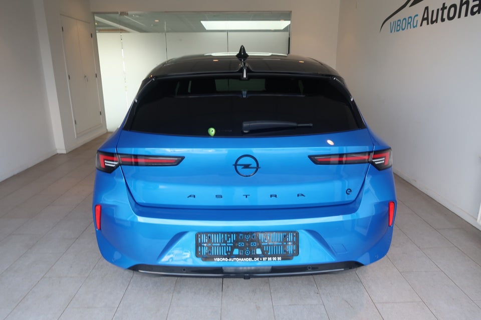 Opel Astra-e 54 Ultimate 5d