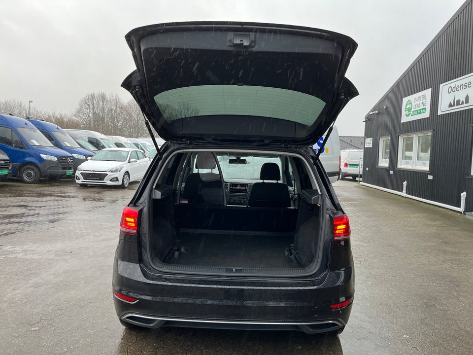 VW Golf Sportsvan 1,6 TDi 115 Comfortline DSG 5d