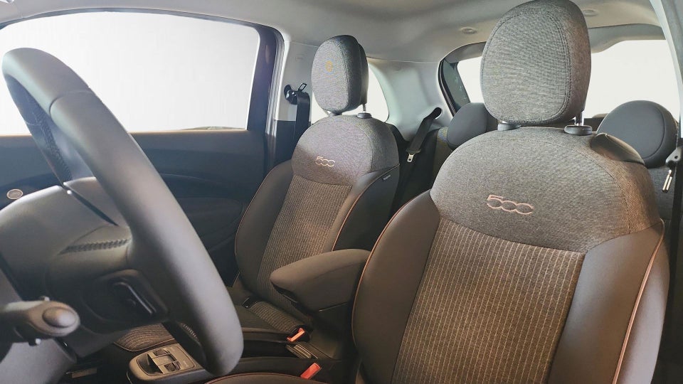 Fiat 500e 42 Icon 3d