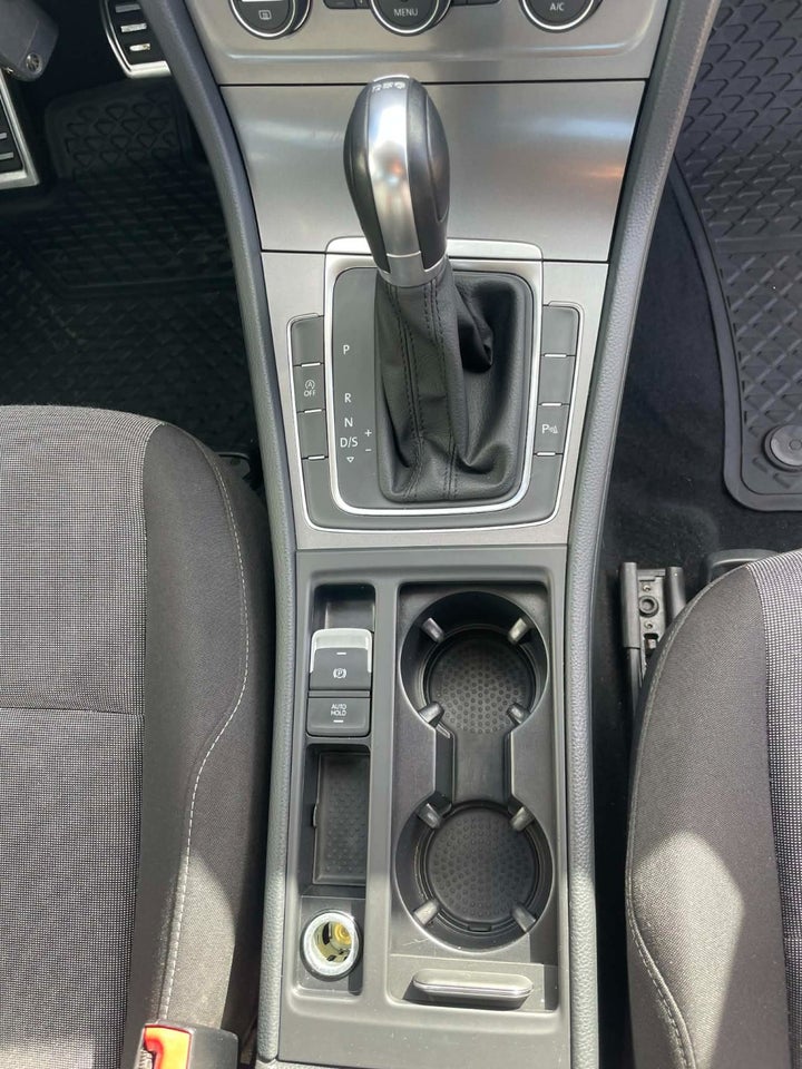 VW Golf VII 1,6 TDi 105 Highline DSG BMT Van 5d