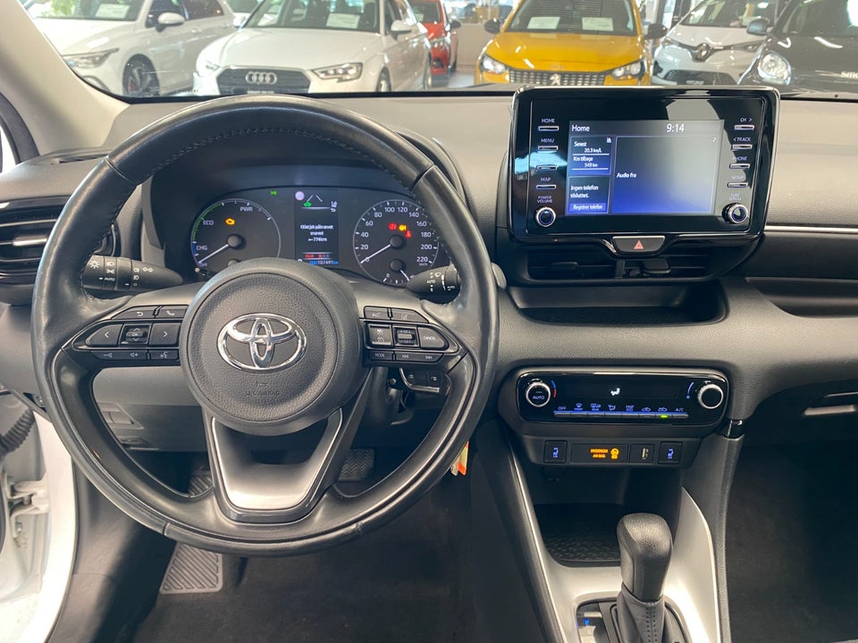 Toyota Yaris 1,5 Hybrid H3 e-CVT 5d