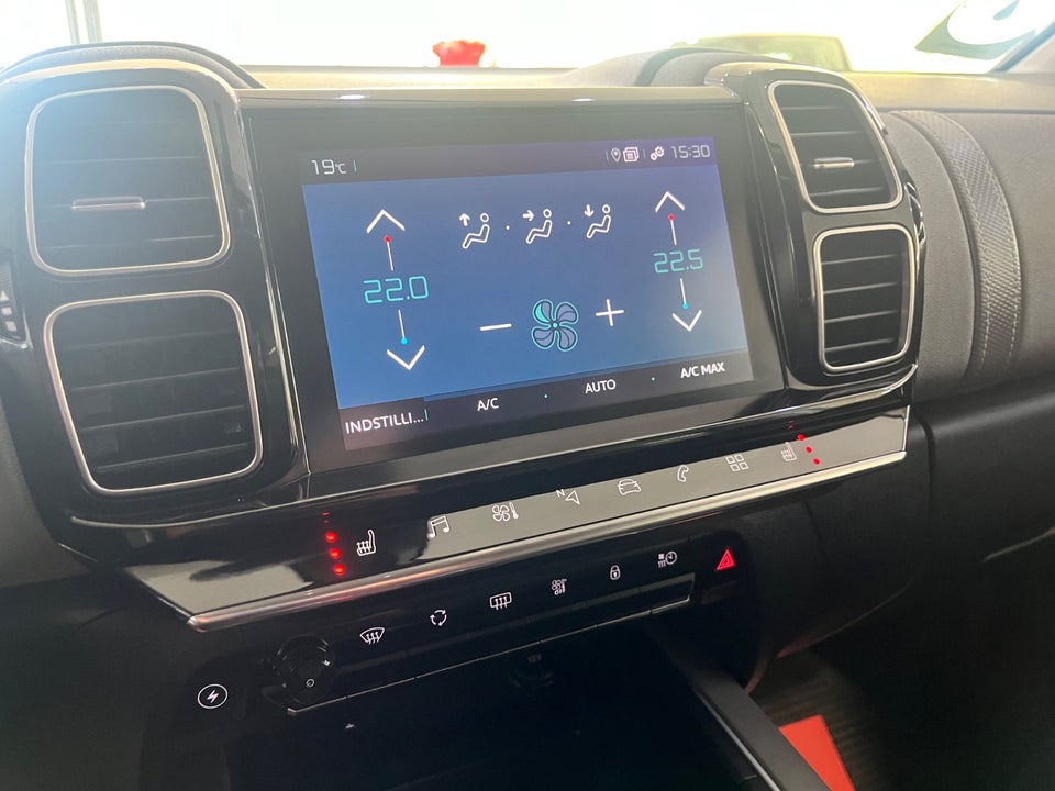 Citroën C5 Aircross 1,6 Hybrid Feel EAT8 5d