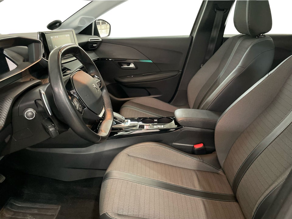 Peugeot 208 1,2 PureTech 100 Allure Sky EAT8 5d