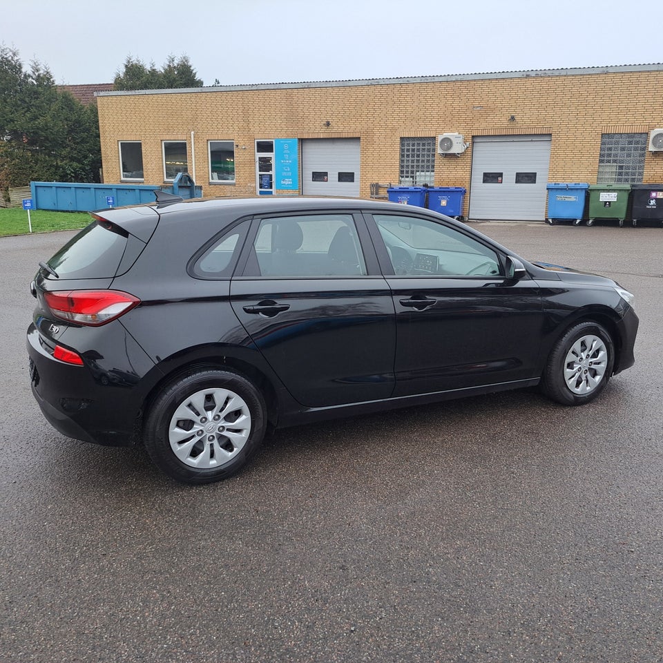 Hyundai i30 1,0 T-GDi Life Komfort 5d