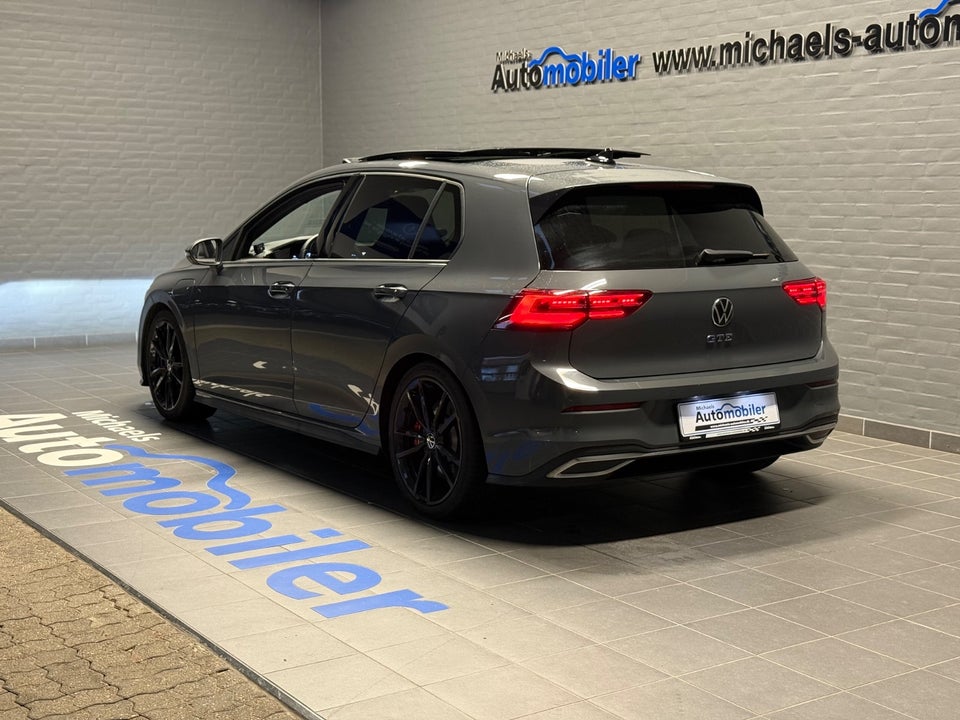 VW Golf VIII 1,4 GTE DSG 5d