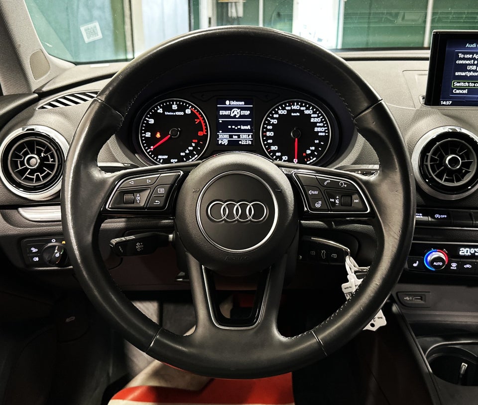 Audi A3 35 TFSi Sport Limited Sportback S-tr. 5d