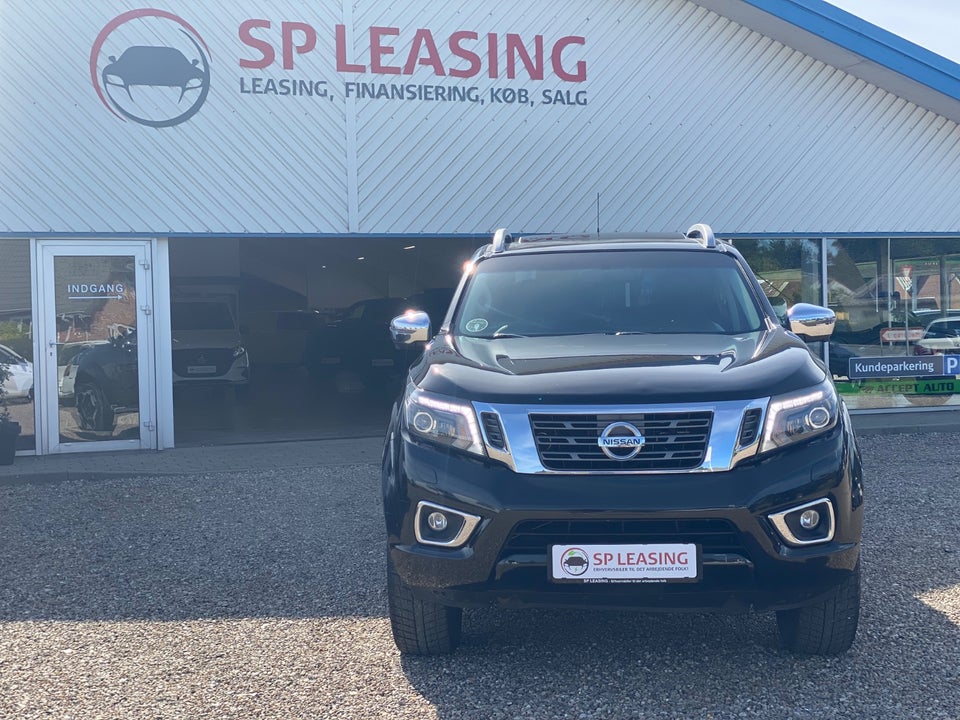 Nissan Navara 2,3 dCi 190 Db.Kab Tekna aut. 4d