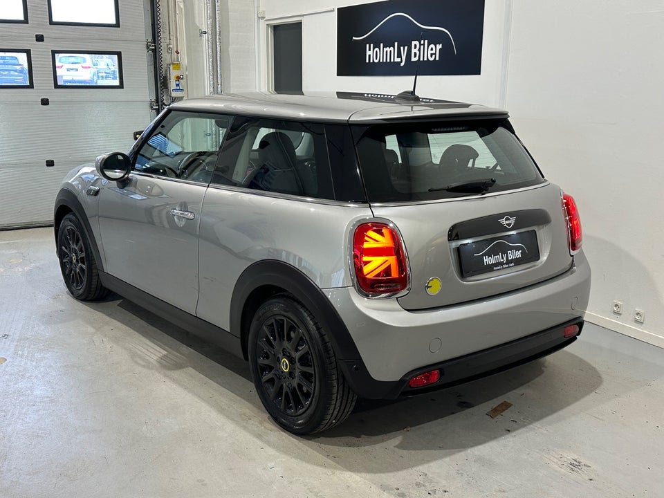 MINI Cooper SE Classic Trim 3d
