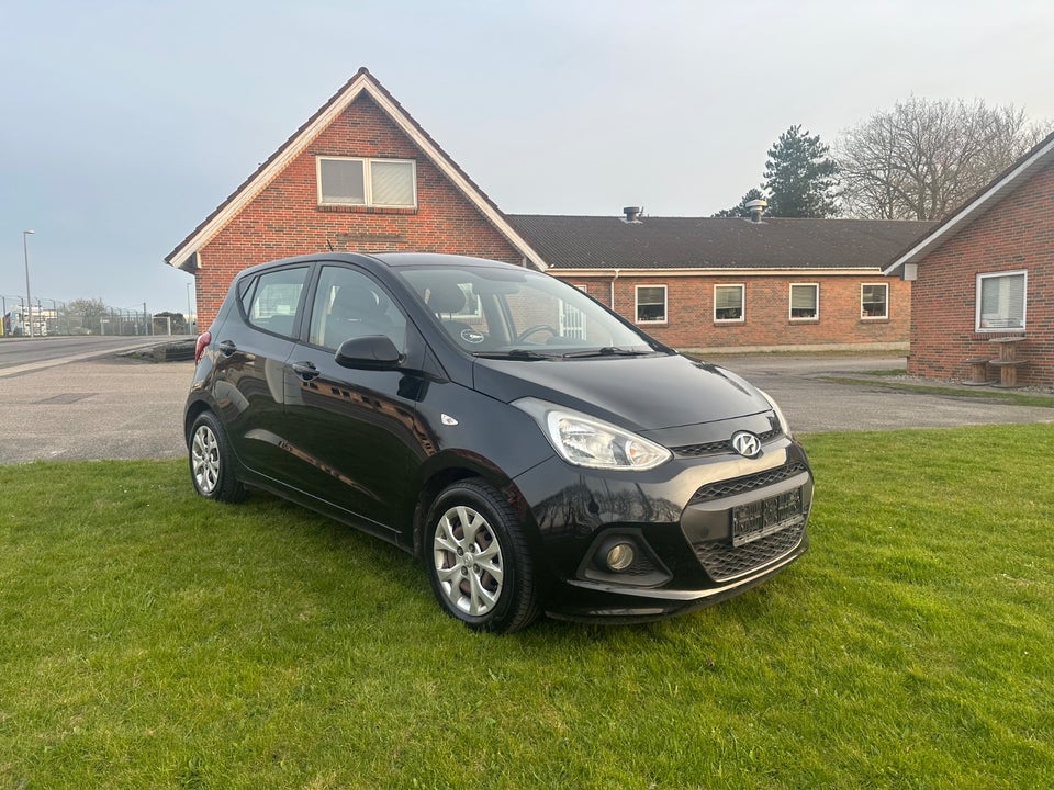 Hyundai i10 1,25 Style 5d