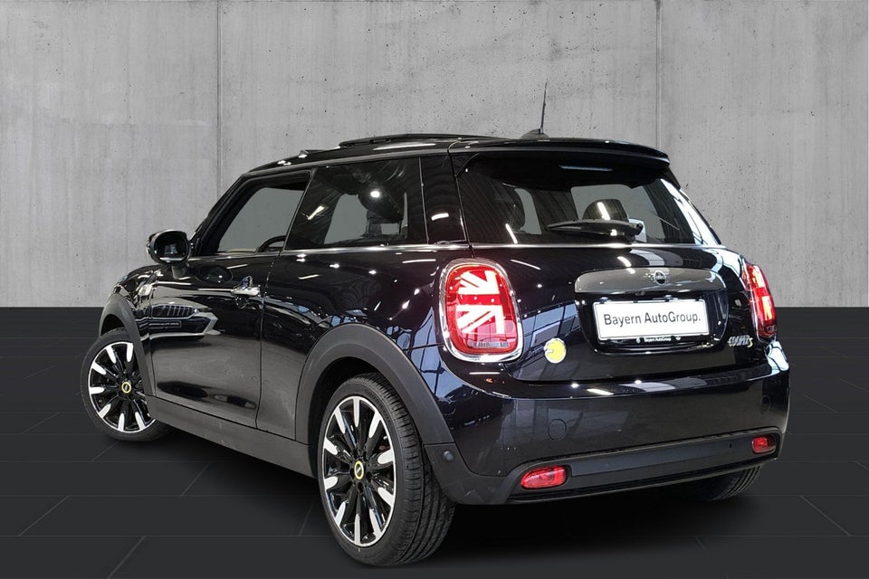 MINI Cooper SE Maximise 3d