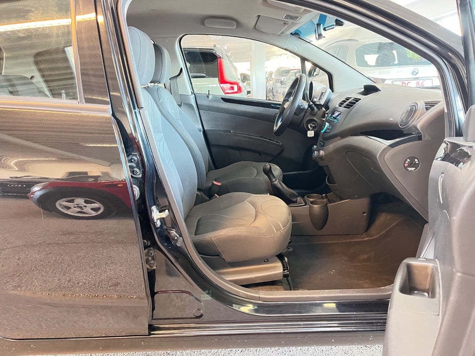 Chevrolet Spark 1,0 LS 5d