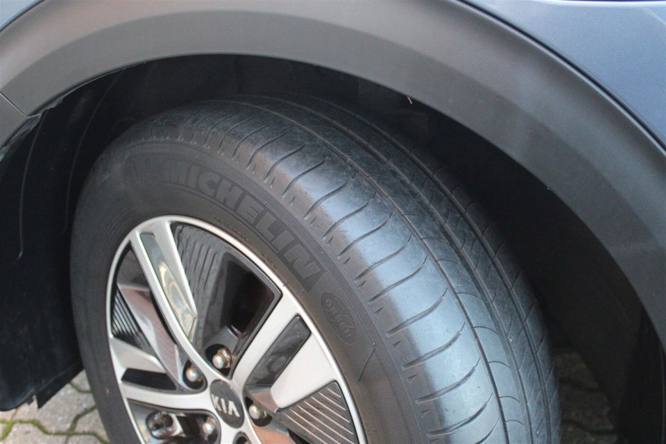 Kia Niro 1,6 PHEV Advance DCT 5d