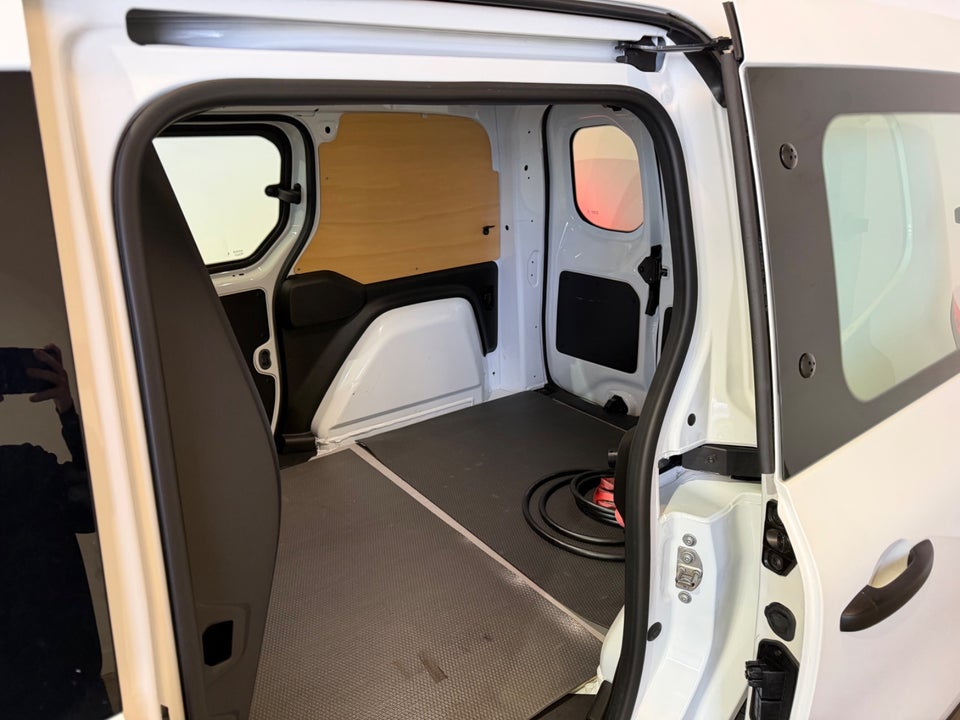 Renault Kangoo E-Tech L1 Van