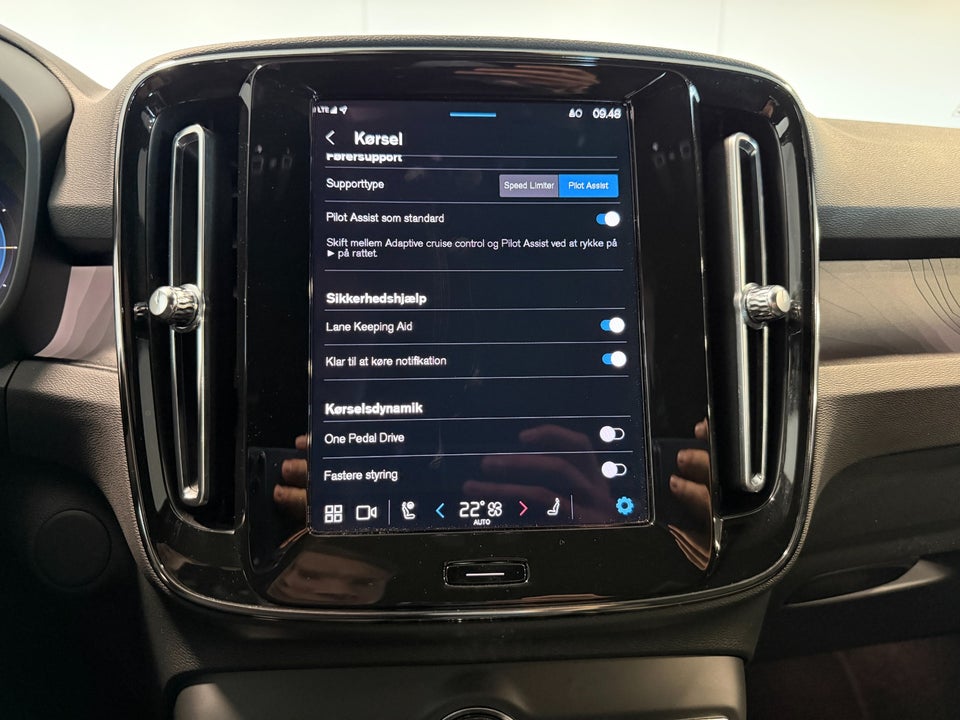 Volvo XC40 P6 ReCharge Plus 5d