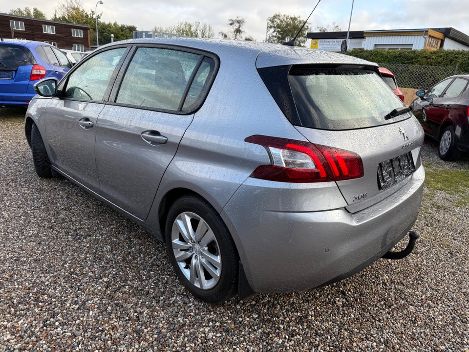 Peugeot 308 1,2 VTi 82 Active 5d