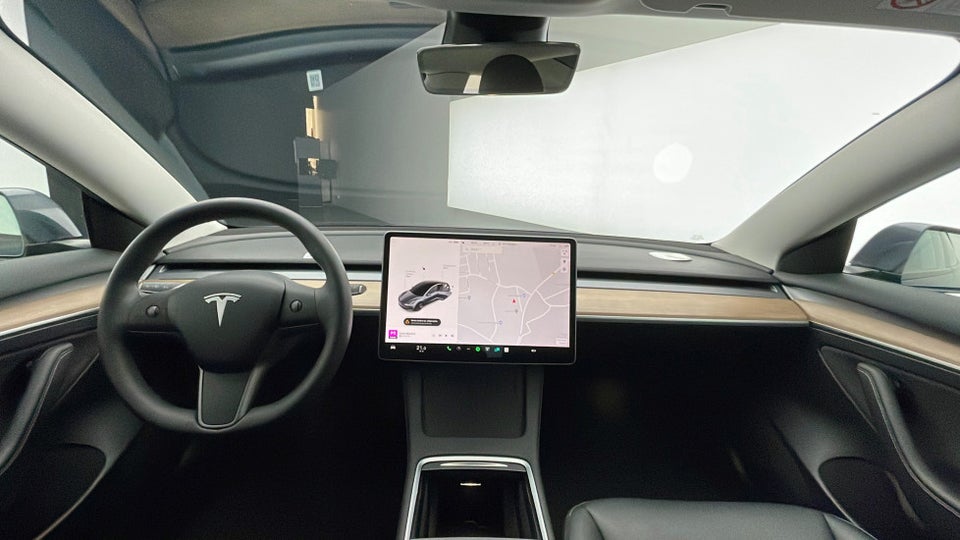 Tesla Model 3 Long Range AWD 4d