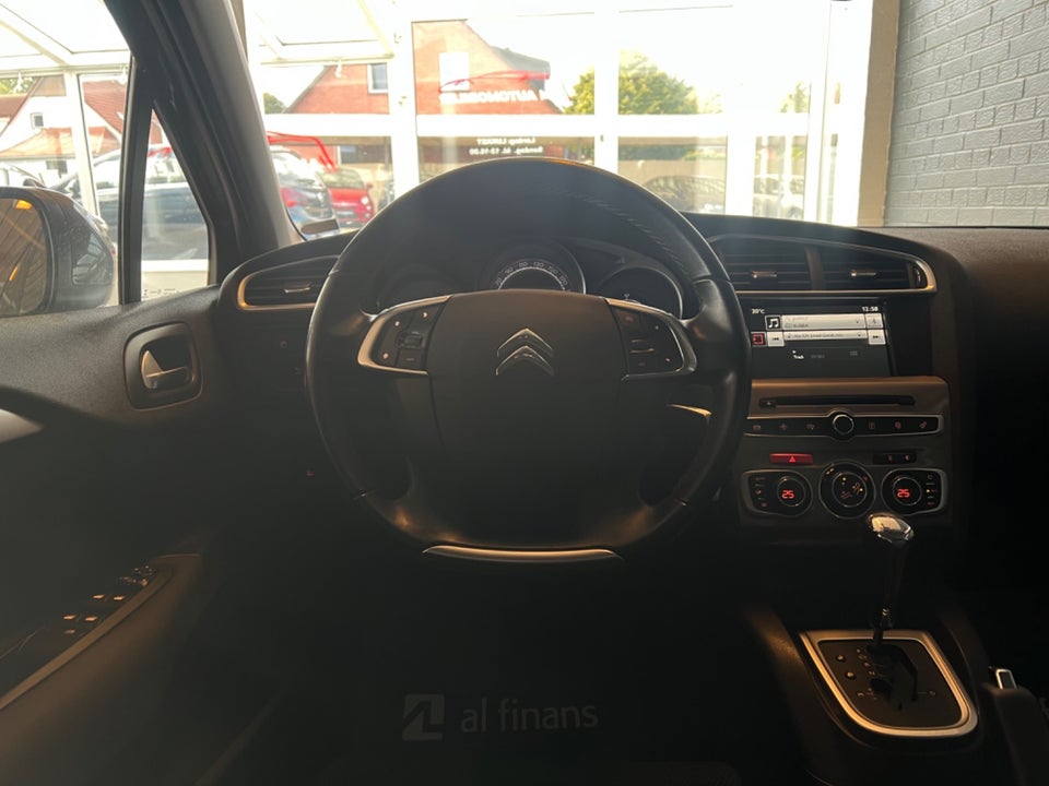 Citroën C4 1,2 PureTech 130 Feel EAT6 5d