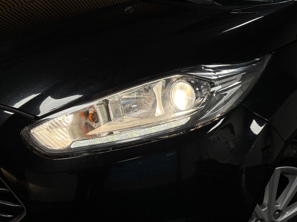 Ford Fiesta 1,0 SCTi 100 Titanium 5d