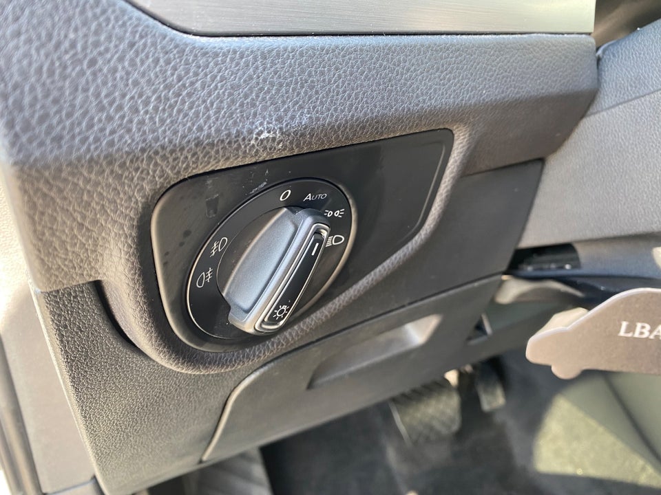 VW Touran 2,0 TDi 150 Comfortline DSG Van 5d