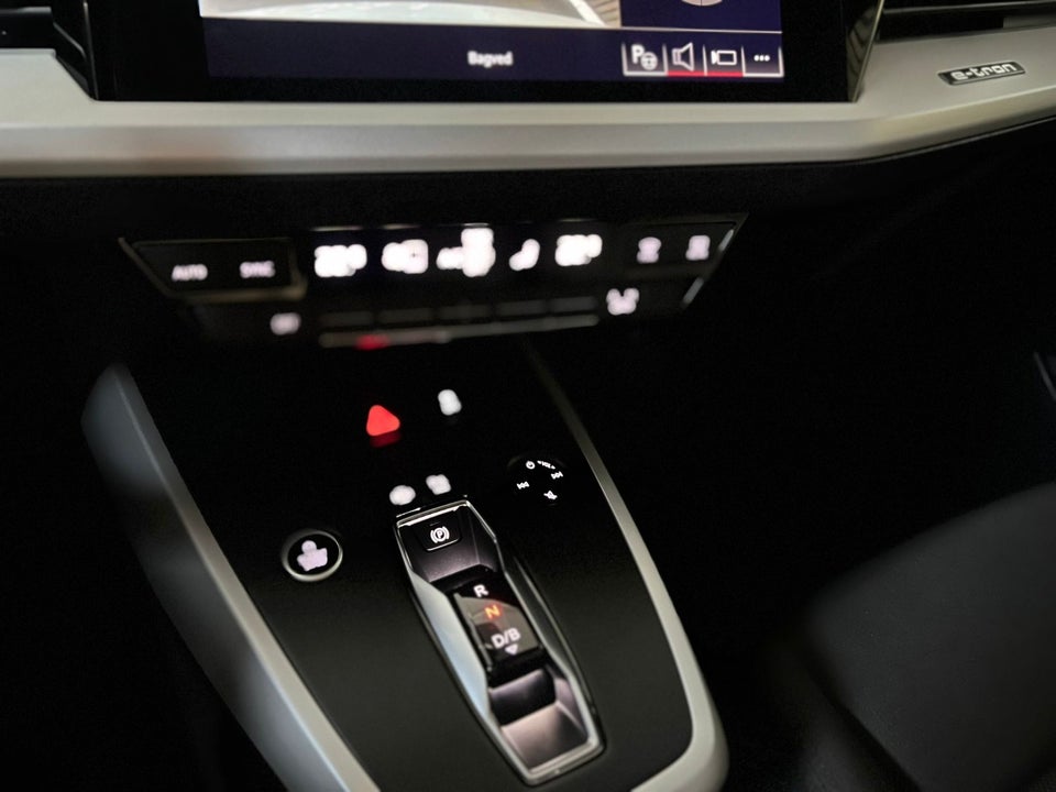 Audi Q4 e-tron 35 Advanced 5d