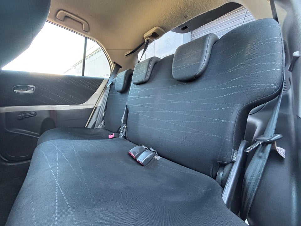 Toyota Yaris 1,3 Luna M/M 5d