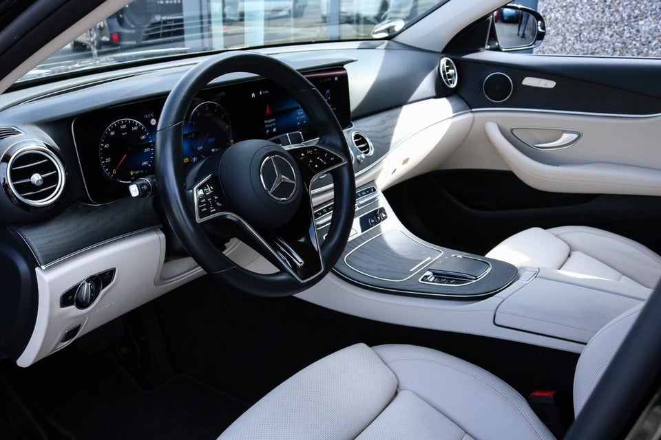 Mercedes E300 de 2,0 Avantgarde stc. aut. 5d