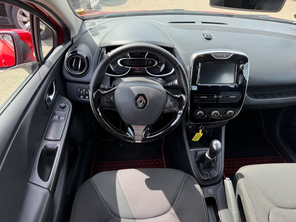 Renault Clio IV 0,9 TCe 90 Dynamique Sport Tourer 5d