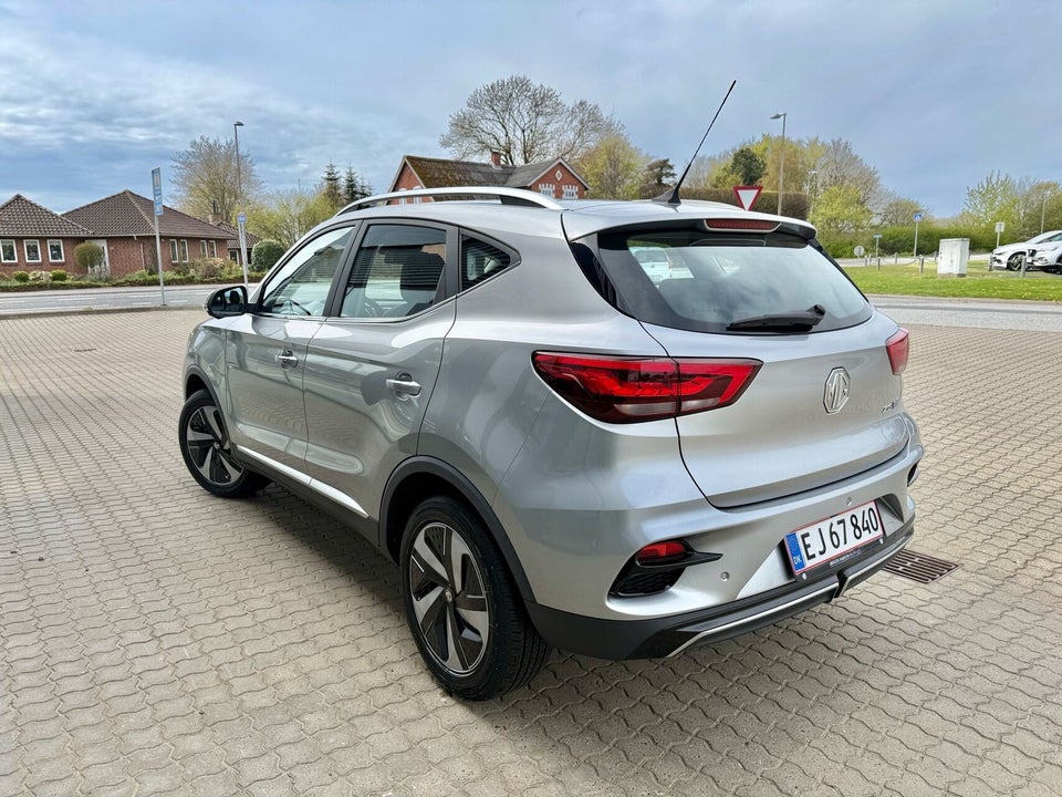 MG ZS 70 Luxury 5d