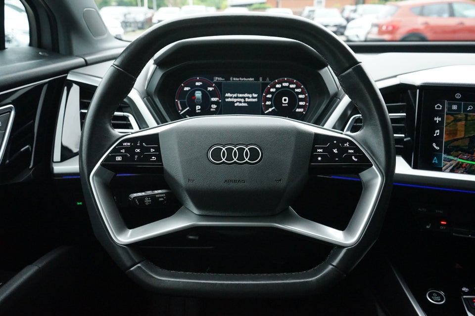 Audi Q4 e-tron 45 S-line 5d