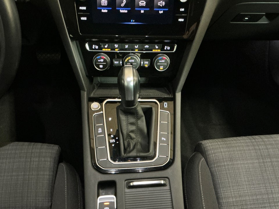 VW Passat 1,5 TSi 150 Business Variant DSG Van 5d