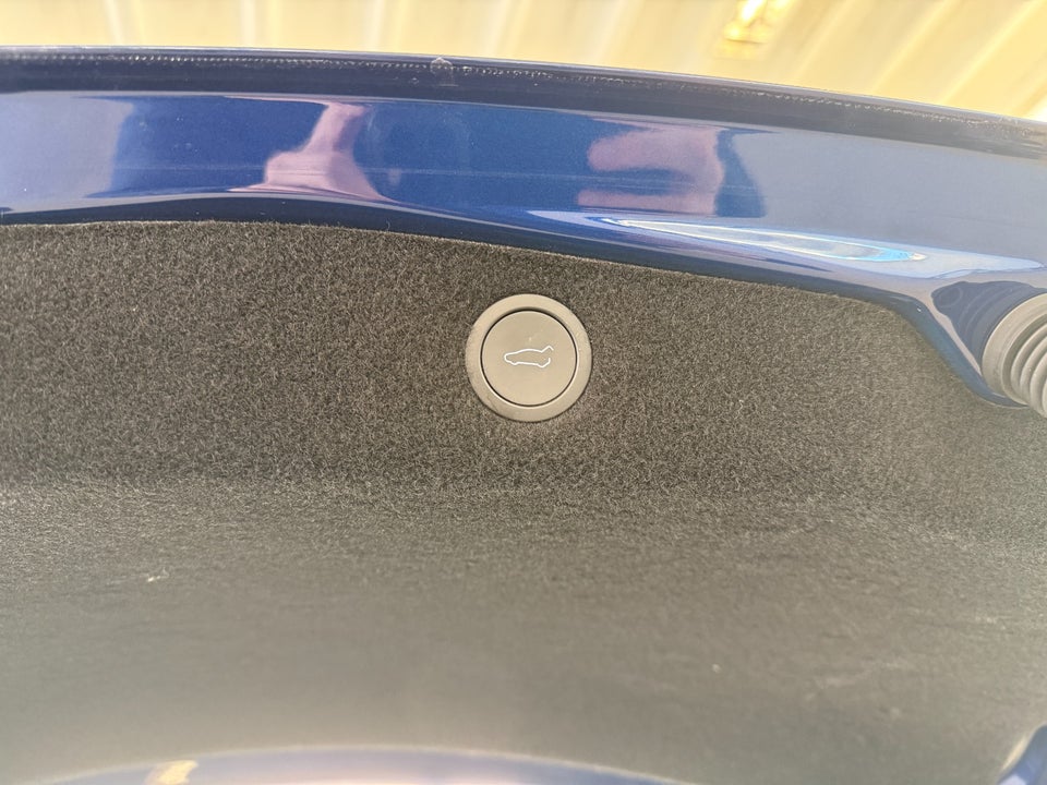 Tesla Model 3 RWD 4d