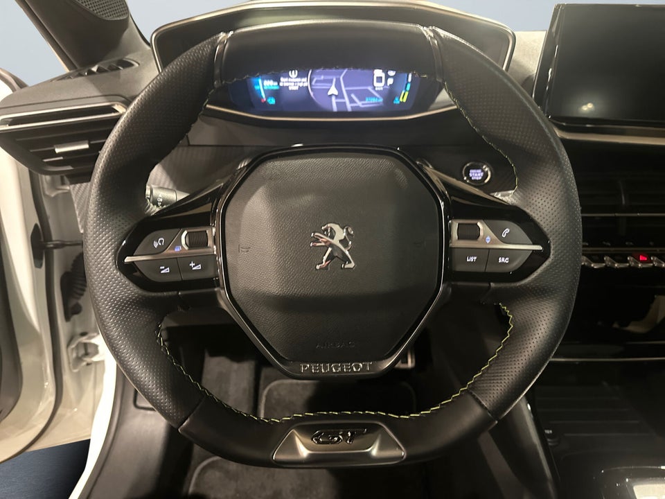 Peugeot e-208 50 GT Pack 5d