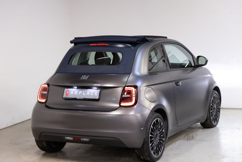 Fiat 500e Icon Cabrio 2d