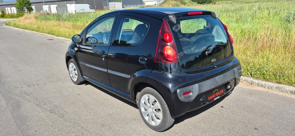 Peugeot 107 1,0 Trendy 5d