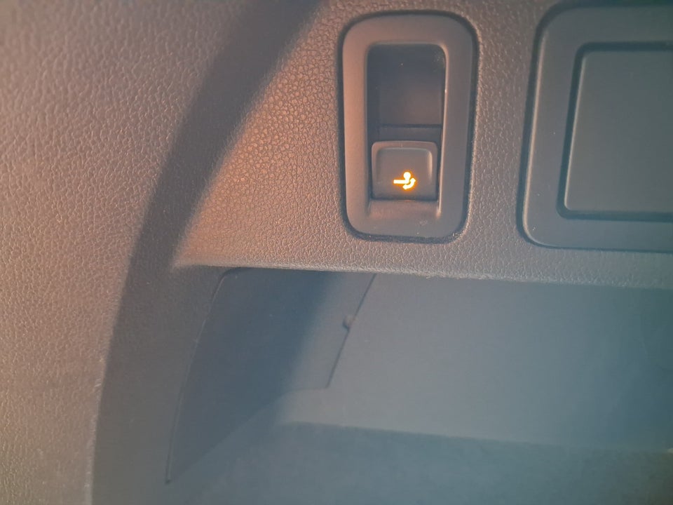 VW Tiguan 2,0 TDi 150 R-line DSG 4Motion Van 5d