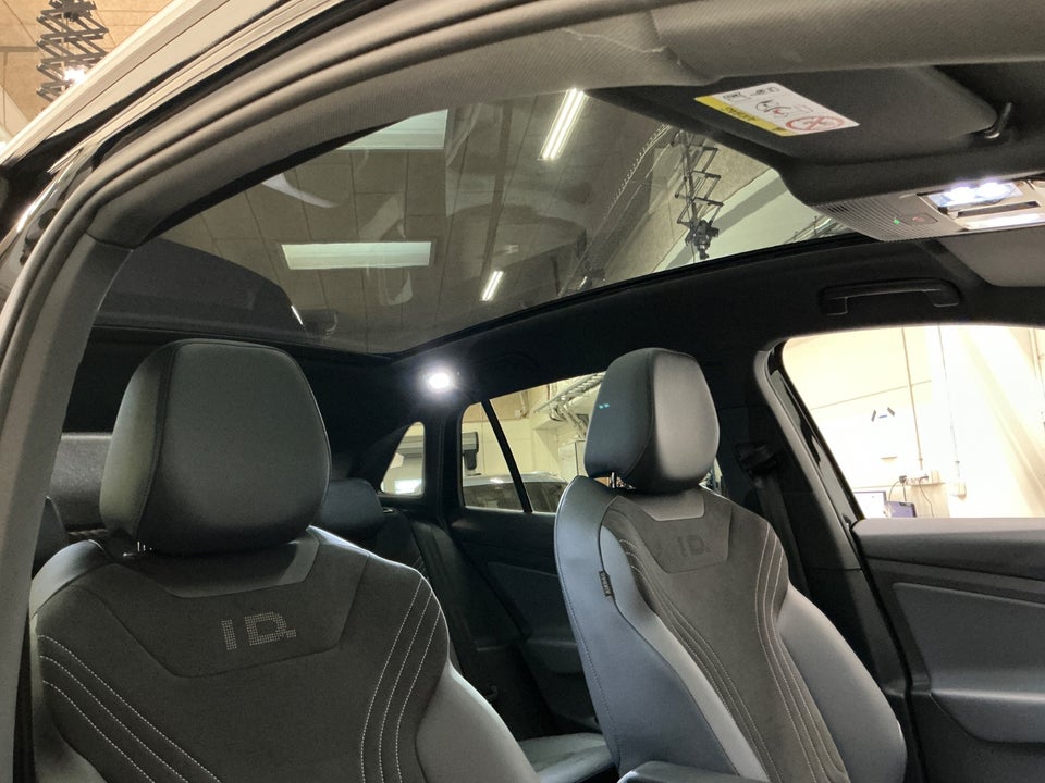 VW ID.4 77 Pro Performance 5d